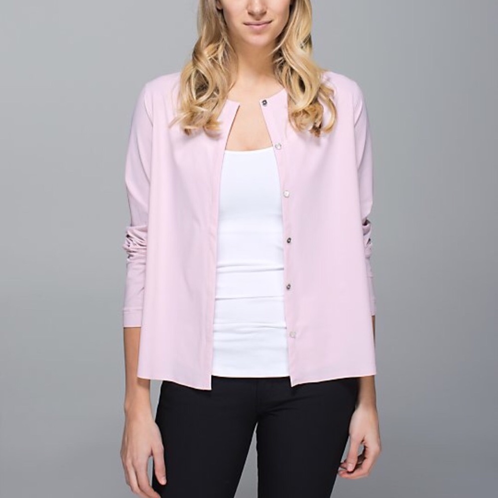 lululemon solo blouse travel shirt button up